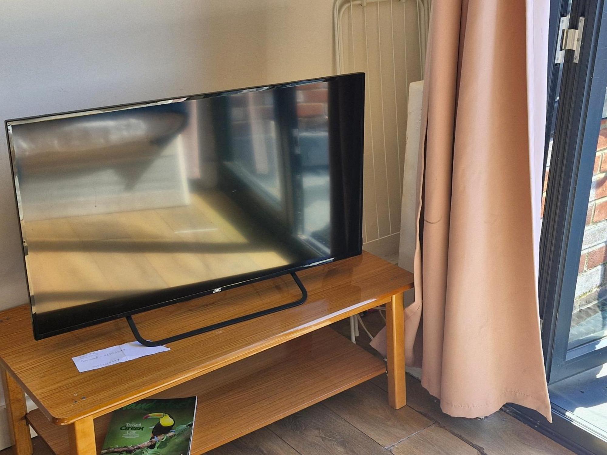 Immaculate 1-bed In Appartamento Londra